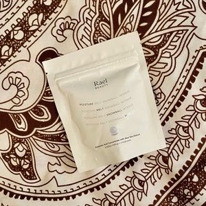 Rael Moisture Melt Snowball (Pack of 6)